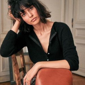 Black Gaspard Jumper Sz S EUC